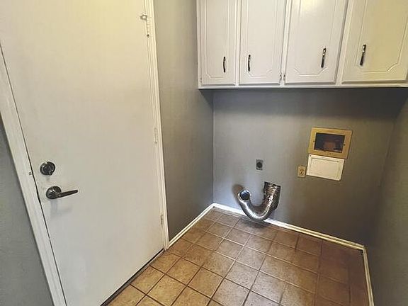 4th image of 7407 Akron Ave Unit 1-2
