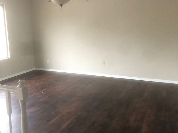 3rd image of 11330 E Bremerton Cir
