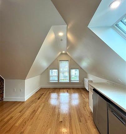 3rd image of 29 Green St #14