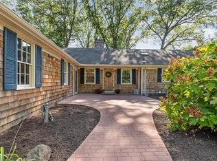 15 Birchwood Dr, Cumberland, RI 02864