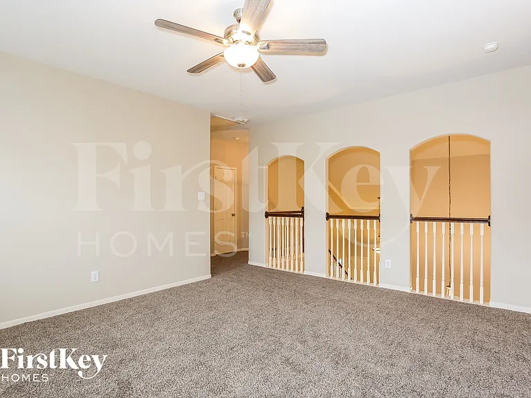 18210 Olive Tree Ct — Photo 8