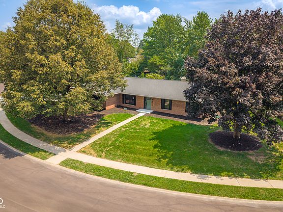 4th image of 3635 Deerfield Pl