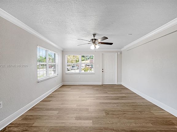 2nd image of 2844 Funston St