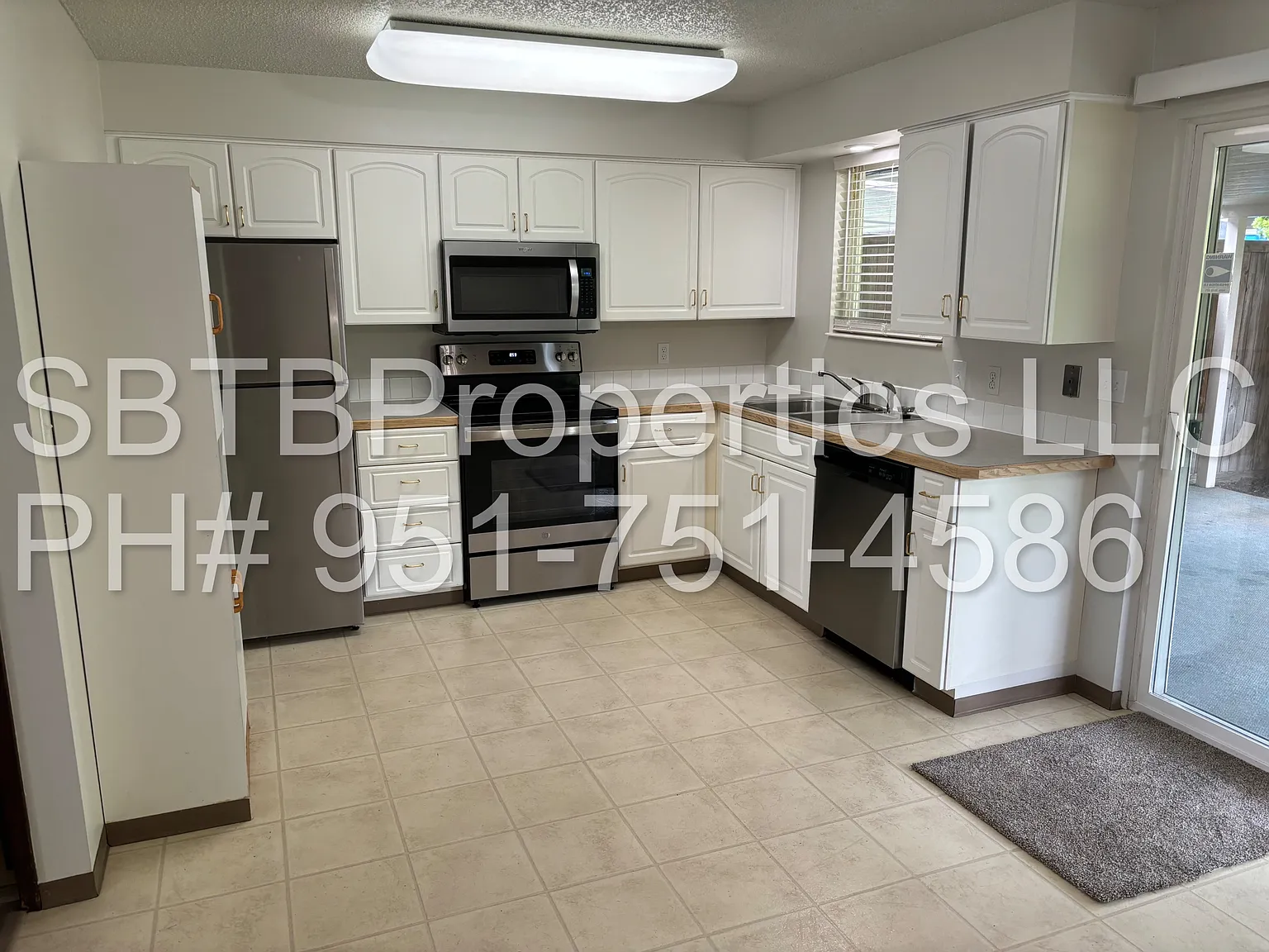 206 S 50th Ave — Photo 3