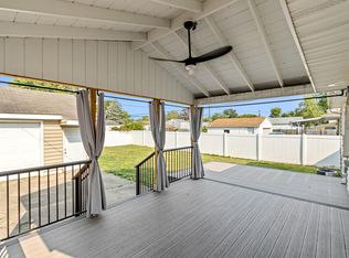 2977 Upton Rd W, Columbus, OH 43232