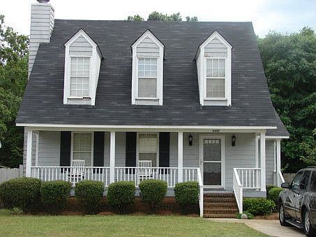 1st image of 2442 Riverlook Dr