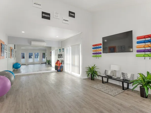 Agave Ridge Apartments