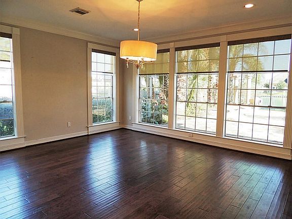 2nd image of 4019 Waterview Ct