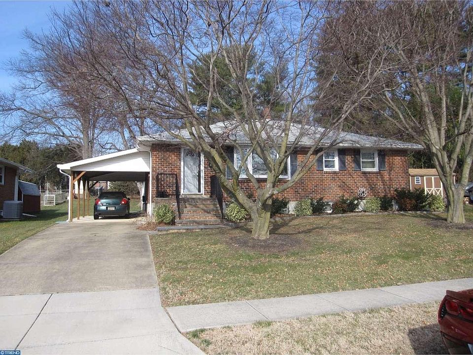 1st image of 2451 E Parris Dr