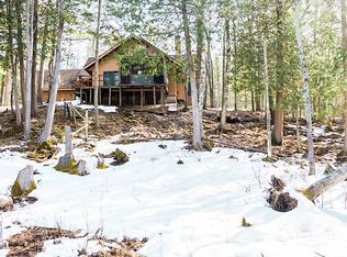 735 S Broomhead Rd, Traverse City, MI 49696