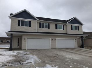 1324 4th St NW, West Fargo, ND 58078