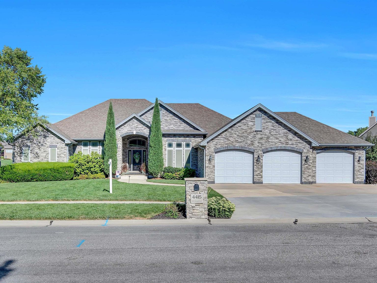 4415 SW Stonybrook Dr, Topeka, KS 66610 Zillow