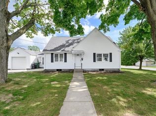 101 Monroe St, Chicopee, MA 01020