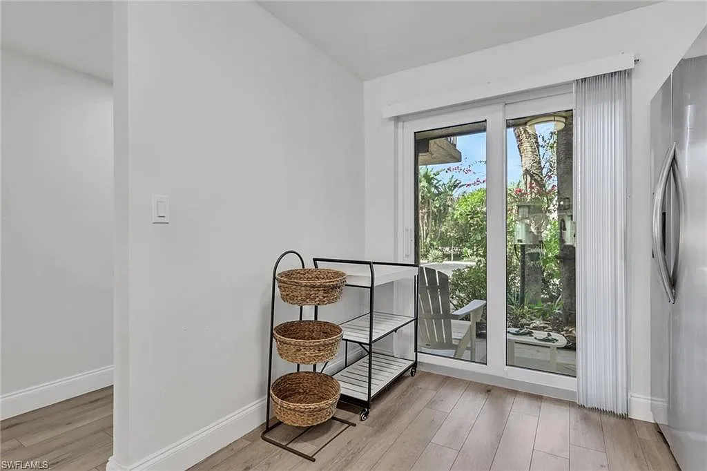 2 bed, 2.0 bath, 1246 sqft, $2,150 — Photo 4
