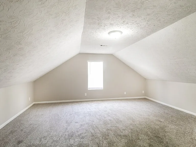 6583 Carriage Ln — Photo 17