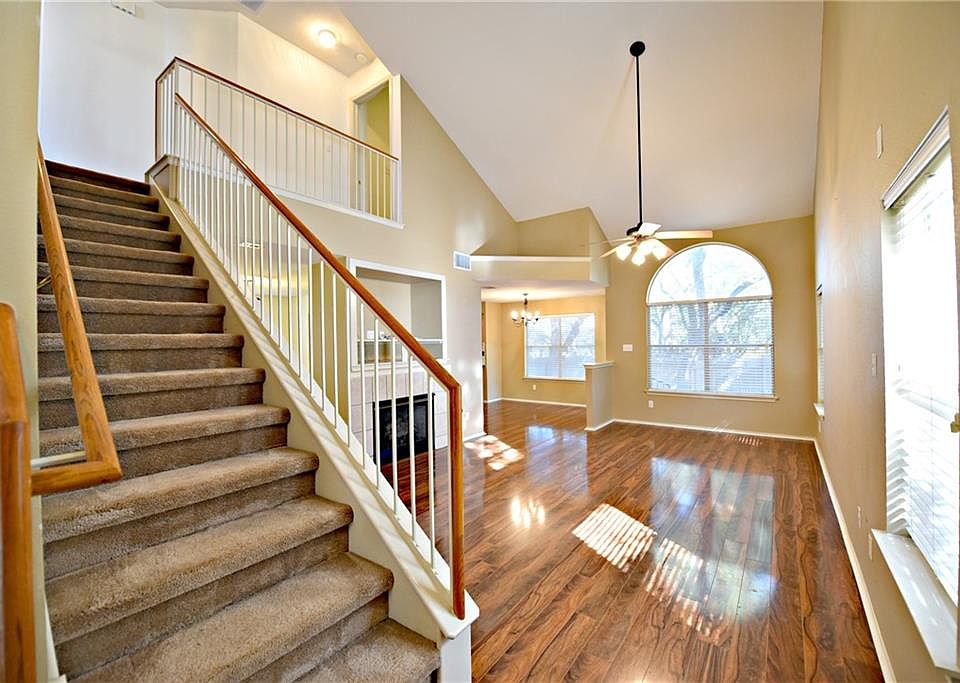 1st image of 10509 S Canoa Hills Trl