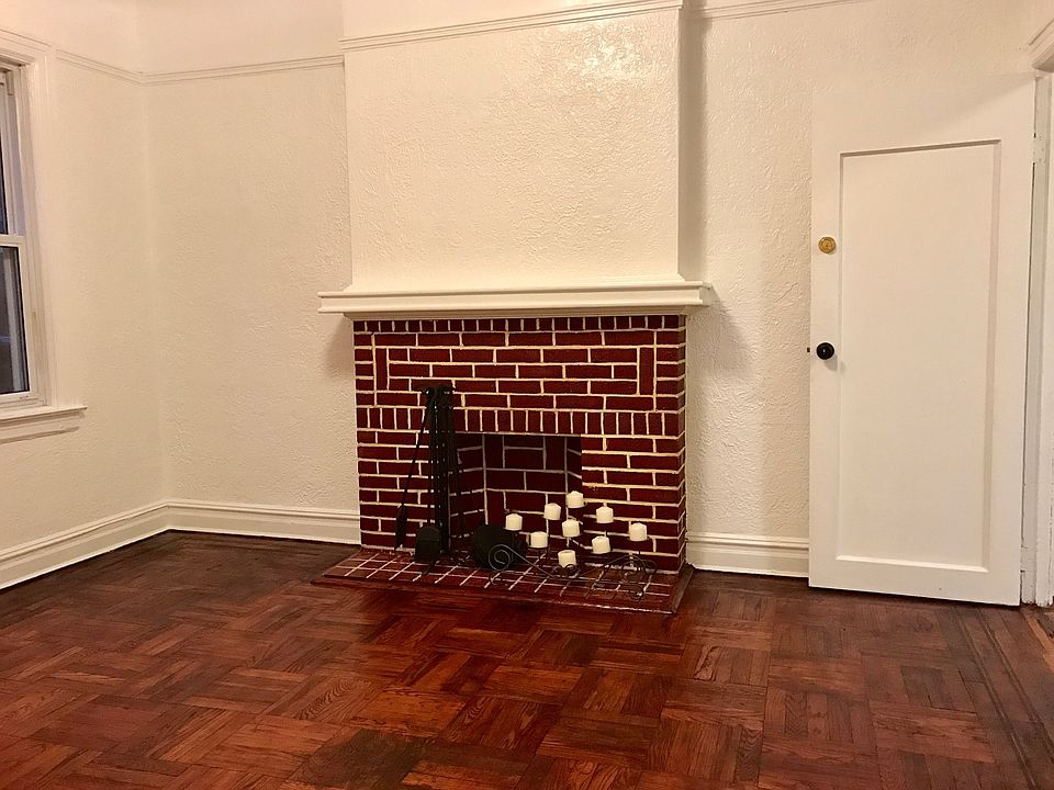1st image of 4920 Skillman Ave