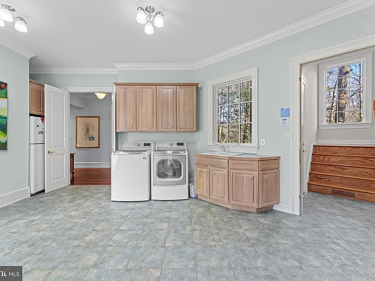 8541 Old Dominion Dr — Photo 67