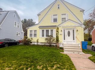 38 Grandview Ave, Hamden, CT 06514