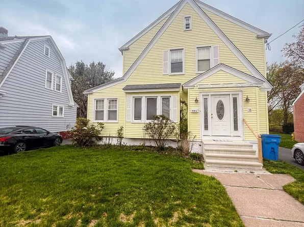 38 Grandview Ave, Hamden, CT 06514