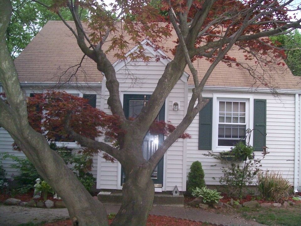 Front View 43 Ozone Road