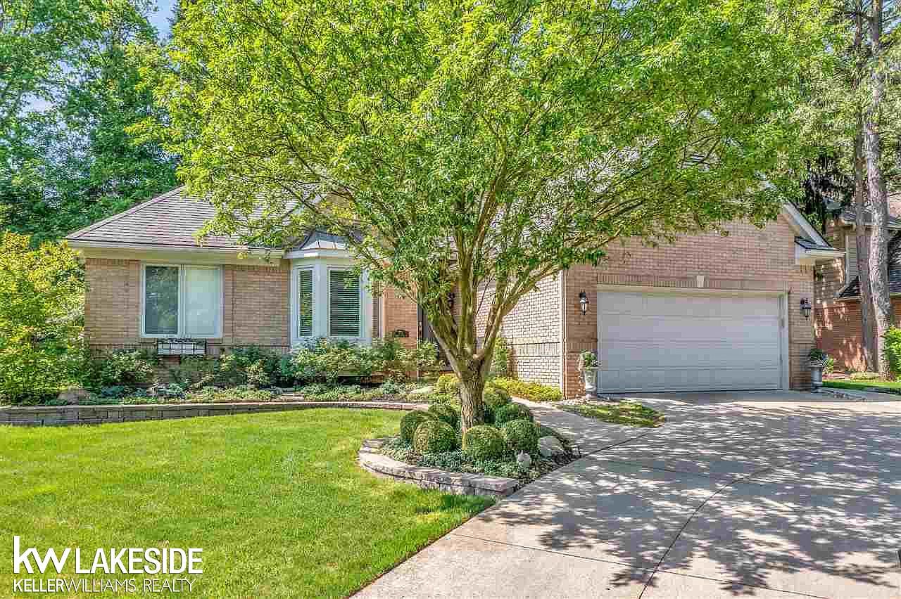 576 Bloomer Ridge Dr, Rochester, MI 48307 Zillow