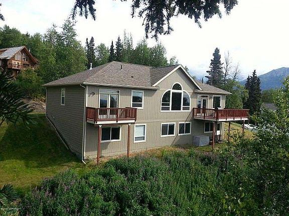 3rd image of 12006 Broadwater Dr
