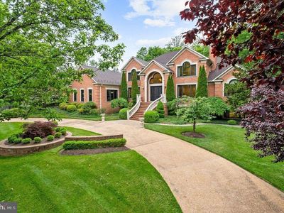 1102 Mill Rdg, Mc Lean, VA, 22102