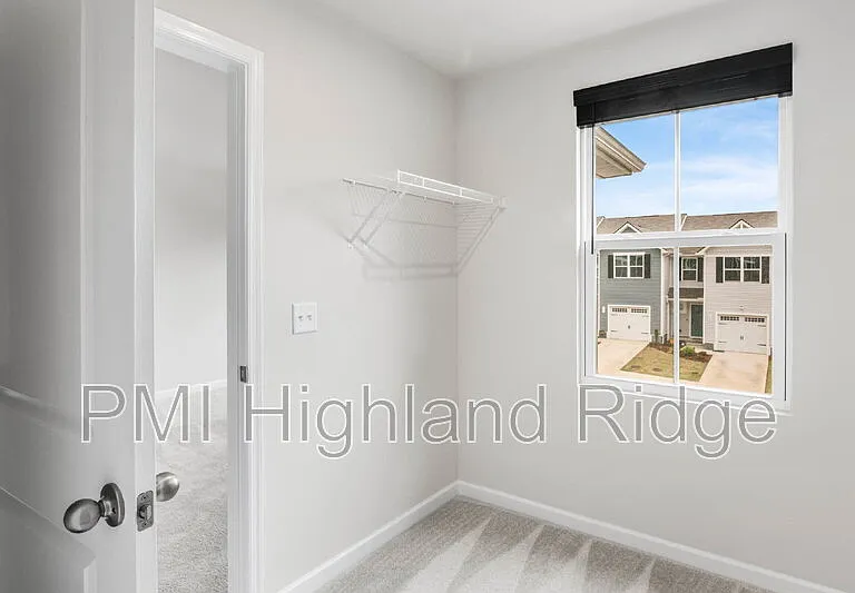 828 Knox Crest Dr — Photo 12