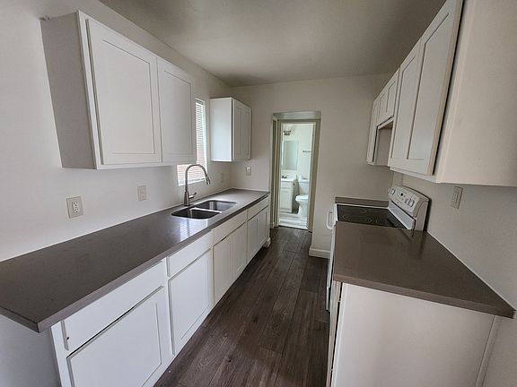 4th image of 2142 E Taylor St APT 6