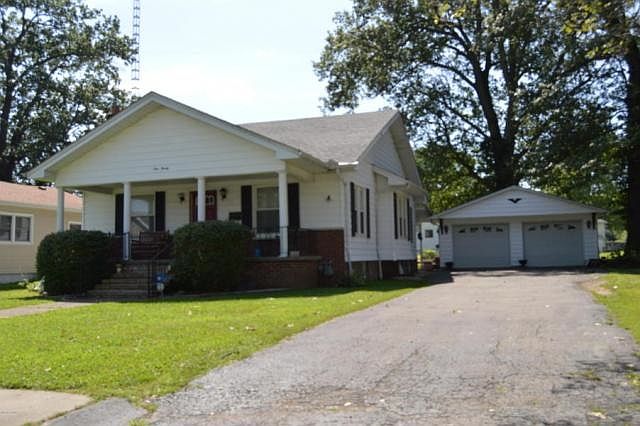 1st image of 120 Maple St