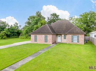 1311 S Flannery Rd, Baton Rouge, LA 70816