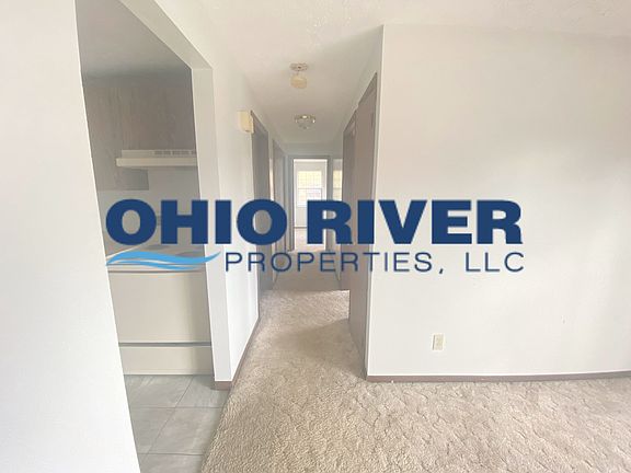 3rd image of 700 Northwood Ct #204
