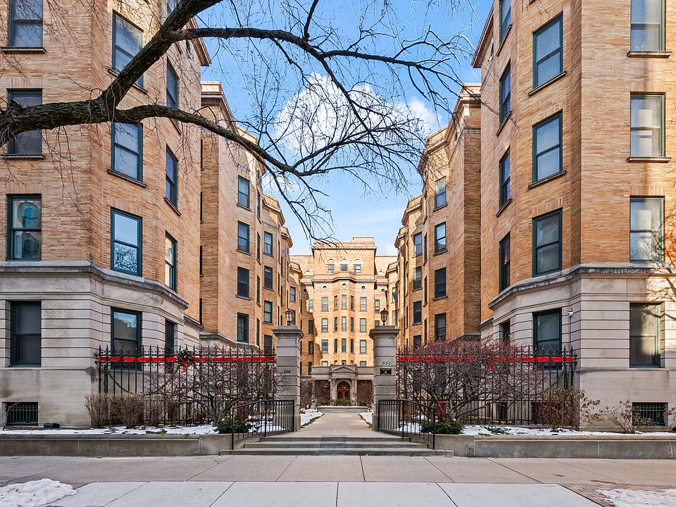 1st image of 550 W Surf St APT 215