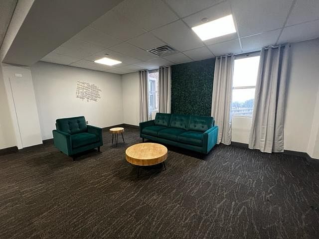 1st image of 3301 Henry Ave #436
