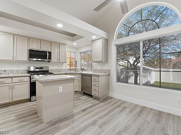 2nd image of 8612 Copper Ridge Ave