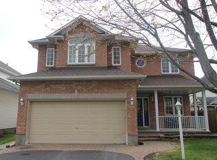 101 Yoho Dr, Ottawa, ON K2M2V3