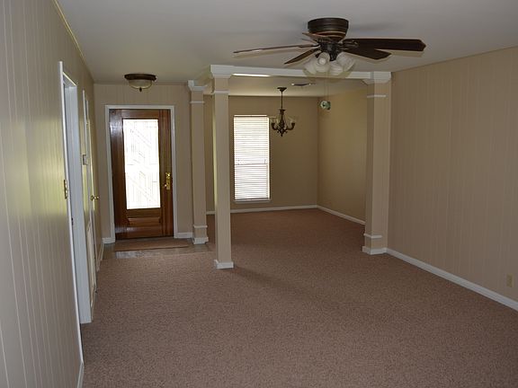 4th image of 115 Nelson St