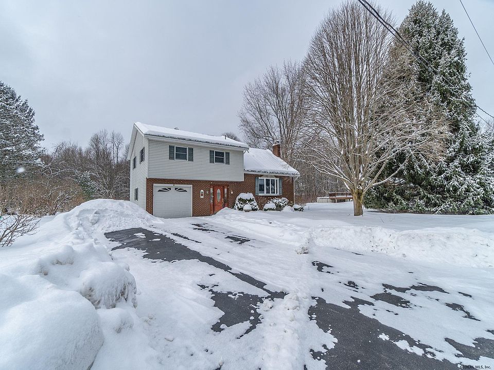 1st image of 23 Montclair Dr