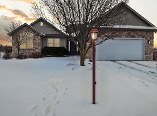 116 Westgate Blvd, Wakarusa, IN 46573