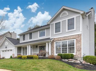 1686 Timber Hollow Dr, Ballwin, MO 63011