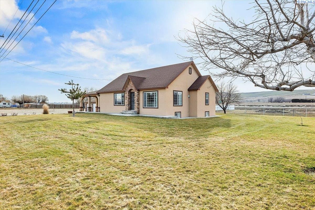 240 Outlook Rd, Outlook, WA 98938 Zillow