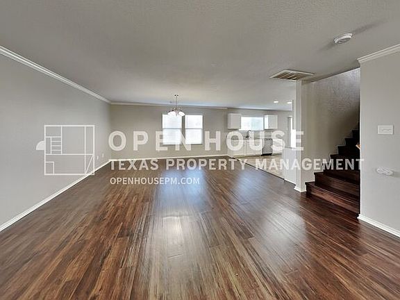 3rd image of 7846 Ashland Springs Ln