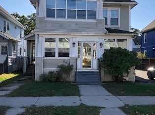 134-136 Woodlawn St, Springfield, MA 01108