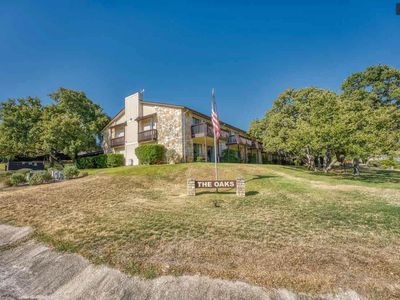 1202 Hi Stirrup UNIT 400, Horseshoe Bay, TX, 78657