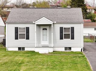 2208 Princeton Rd, Kingsport, TN 37660