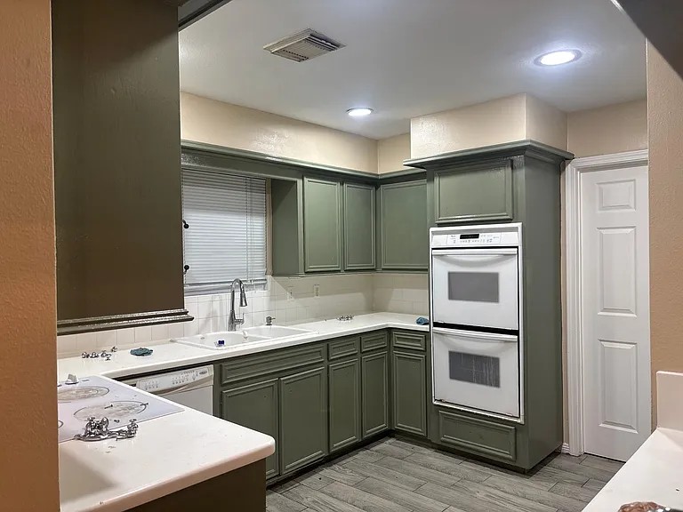 13719 Foxmoor Ln — Photo 10