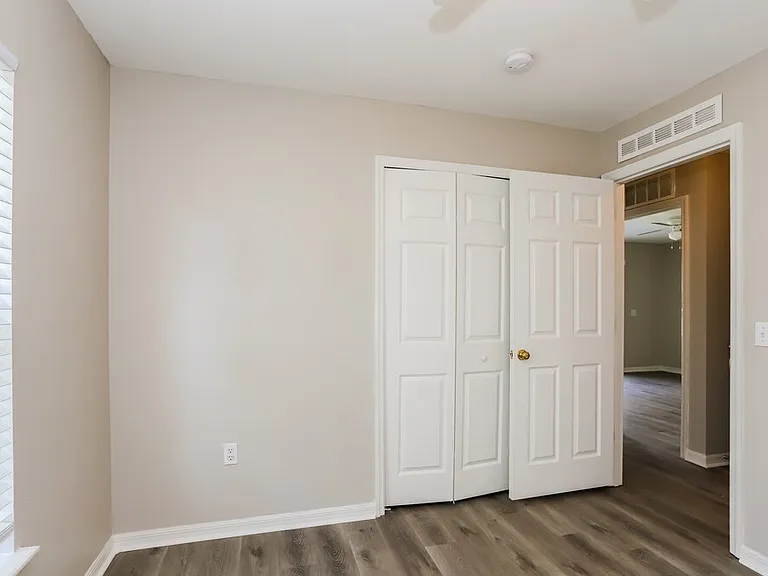 17031 Ongar Ct — Photo 11