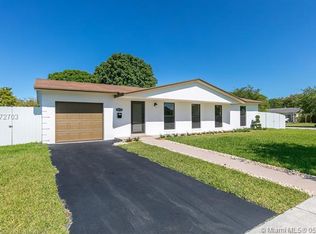 18173 SW 93rd Ave, Palmetto Bay, FL 33157