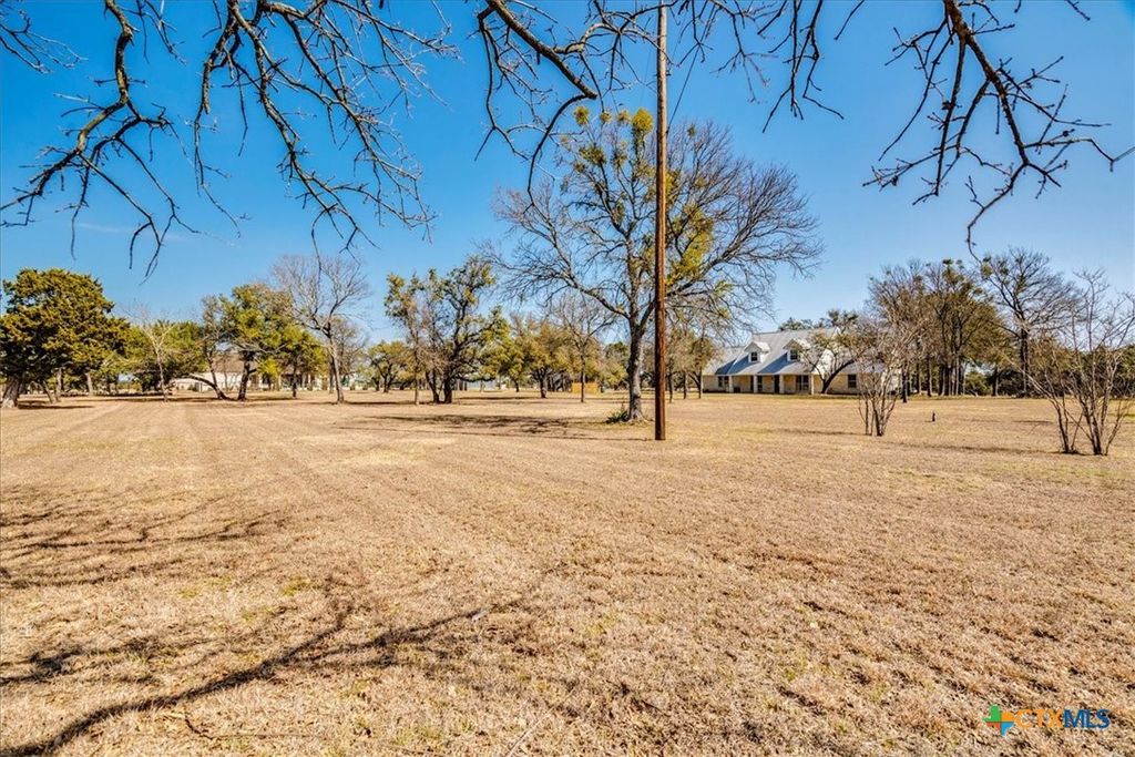 8301 Brewer Ln, Salado, TX - View 4